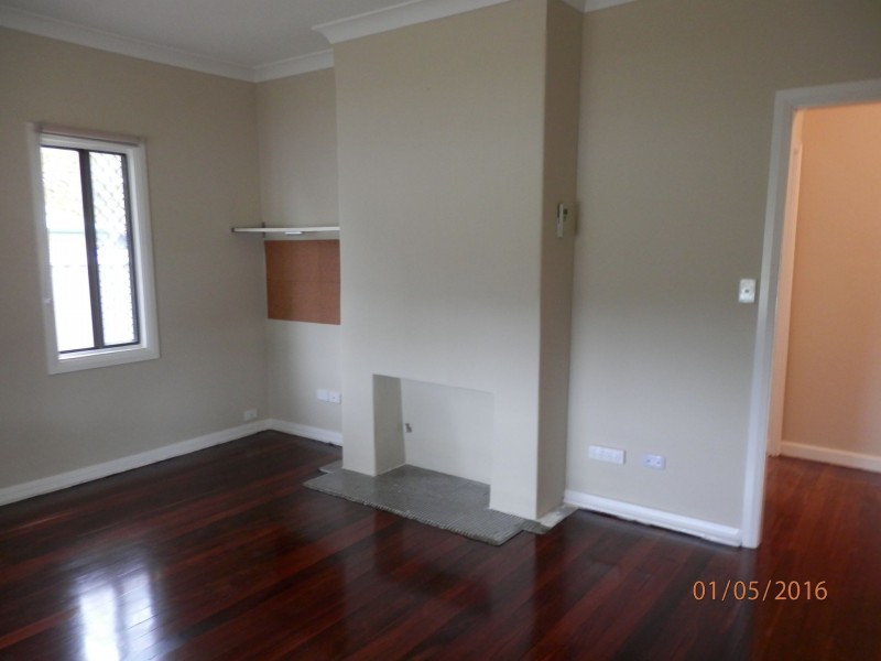 33 Bushby Street, Midvale WA 6056