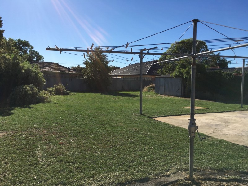 33 Bushby Street, Midvale WA 6056