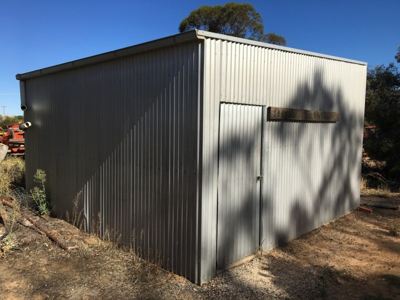 12 Messines st, Nandaly VIC 3533