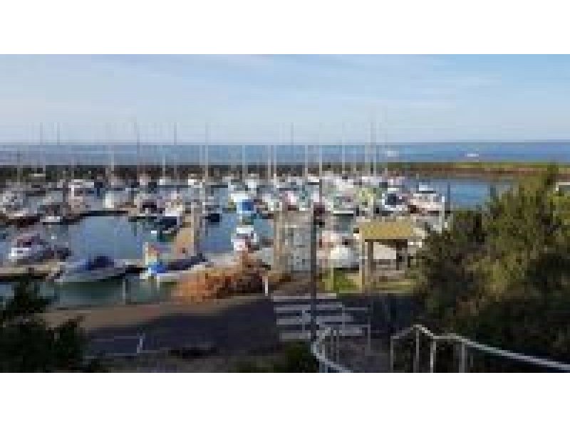 12 Anderson St, Newhaven VIC 3925