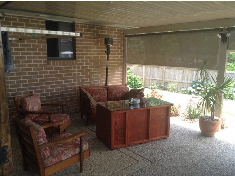 1 Wattle Ave, Beerburrum QLD 4517