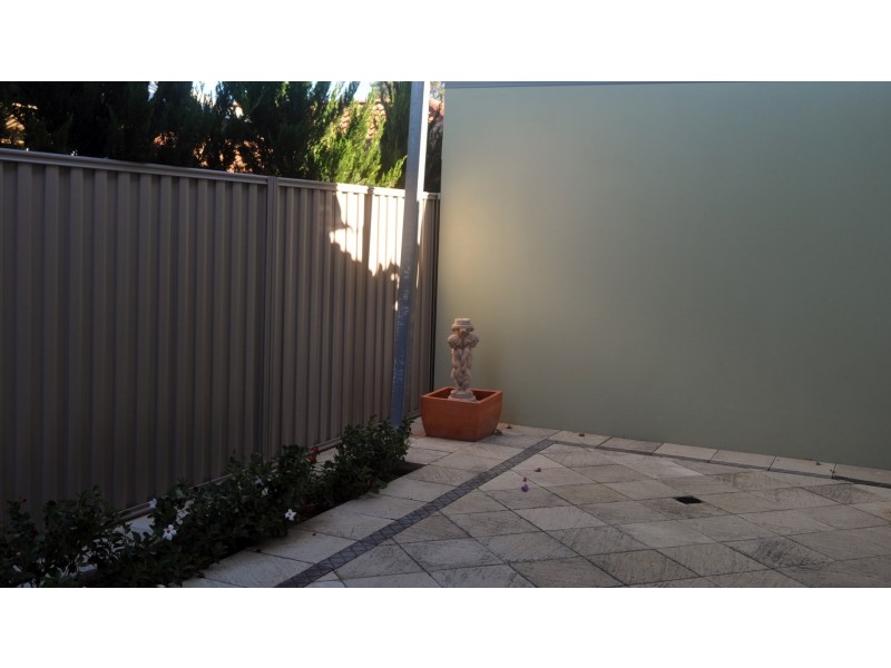 15B St Albans Road, Nollamara WA 6061