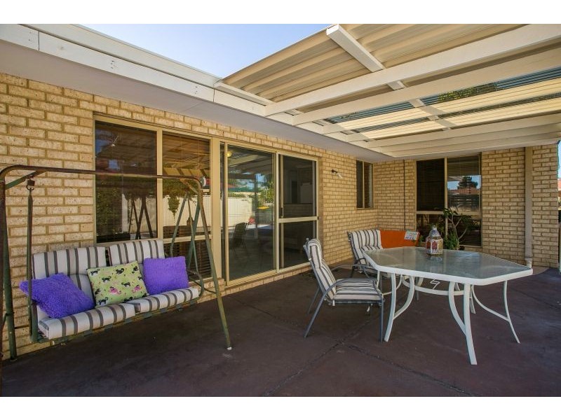 41 Rosella Circle, Ballajura WA 6066