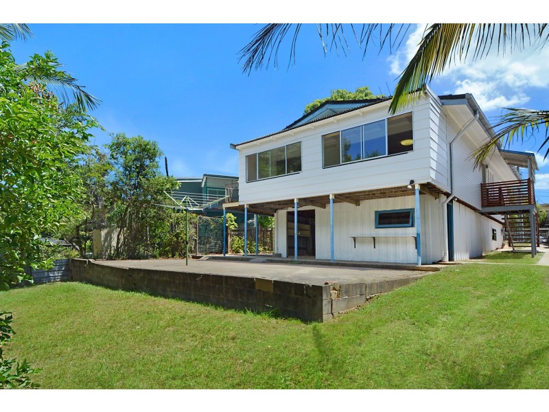 16 Coles Street, Arana Hills QLD 4054