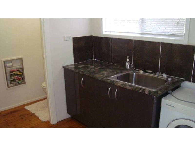 15 Skehan St, Centenary Heights QLD 4350