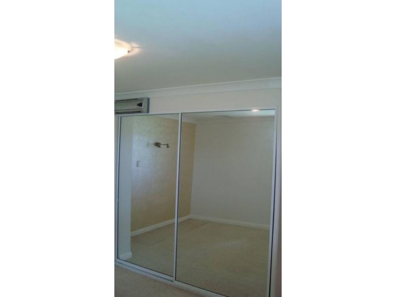 15 Skehan St, Centenary Heights QLD 4350