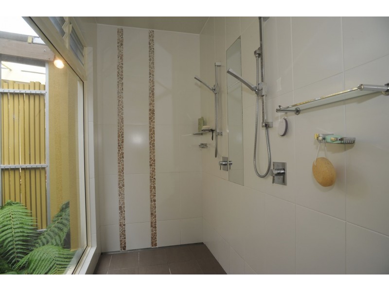 32 Tranquil Court, Lakes Entrance VIC 3909