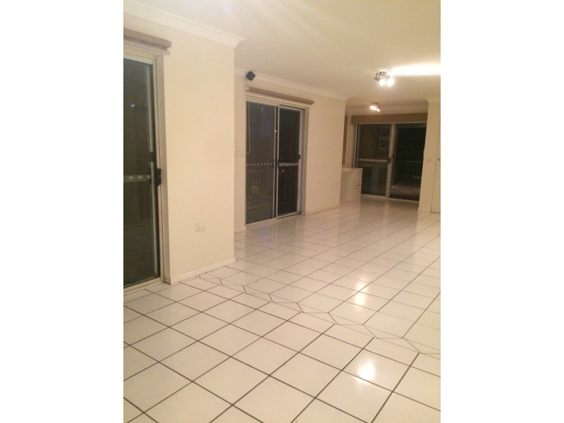 9/20 Whiting St, Labrador QLD 4215