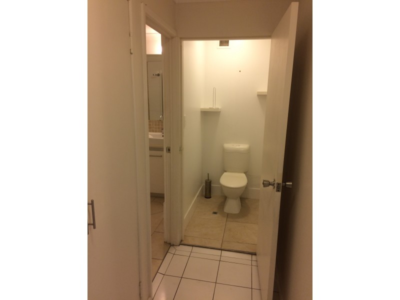 9/20 Whiting St, Labrador QLD 4215