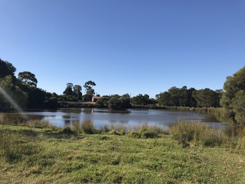 130 Paris Road, Australind WA 6233