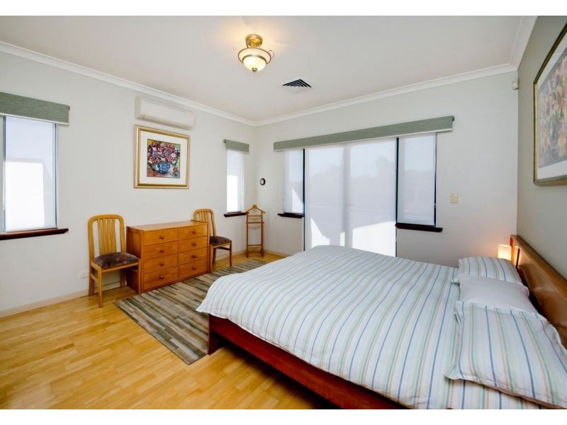 7A West View Blvd, Mullaloo WA 6027