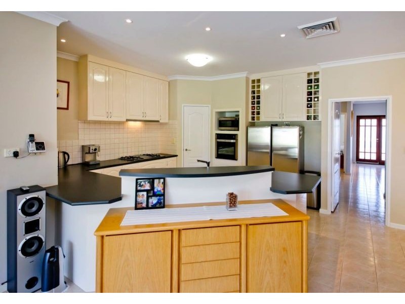 7A West View Blvd, Mullaloo WA 6027