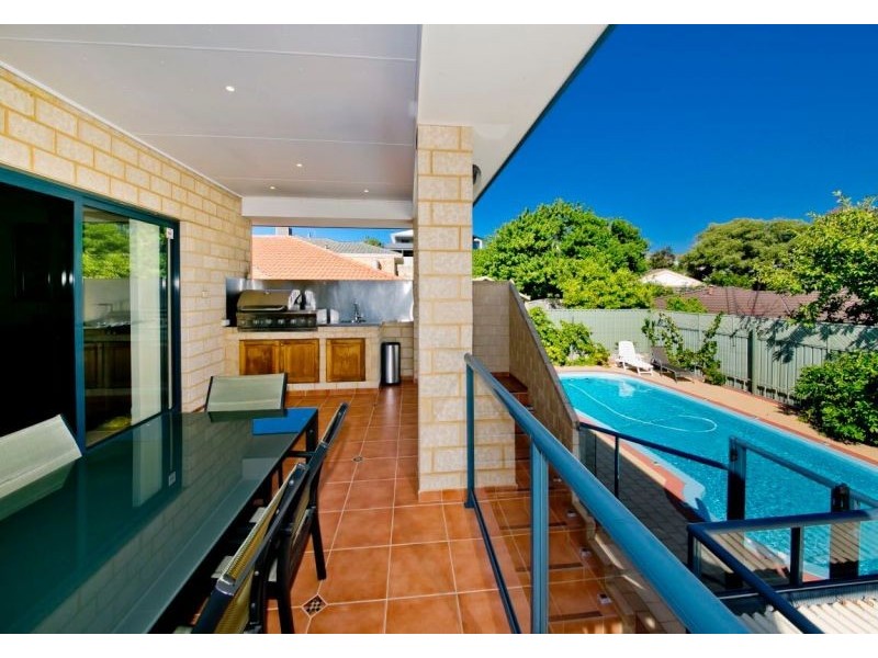7A West View Blvd, Mullaloo WA 6027