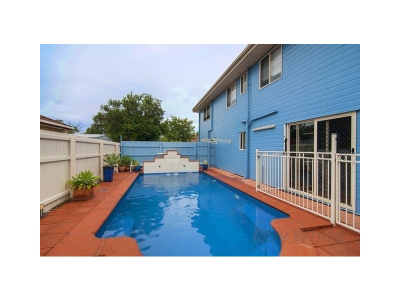 23 Greenways Esplanade, Parkinson QLD 4115