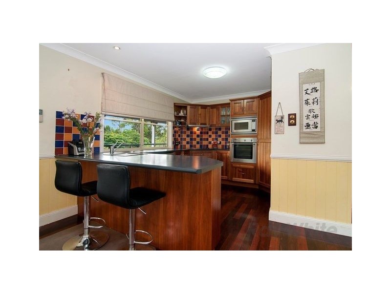 23 Greenways Esplanade, Parkinson QLD 4115
