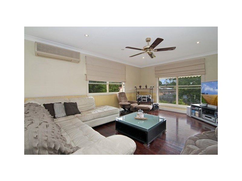 23 Greenways Esplanade, Parkinson QLD 4115