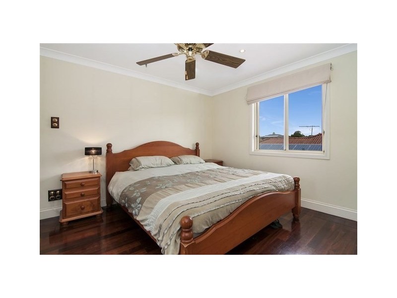 23 Greenways Esplanade, Parkinson QLD 4115