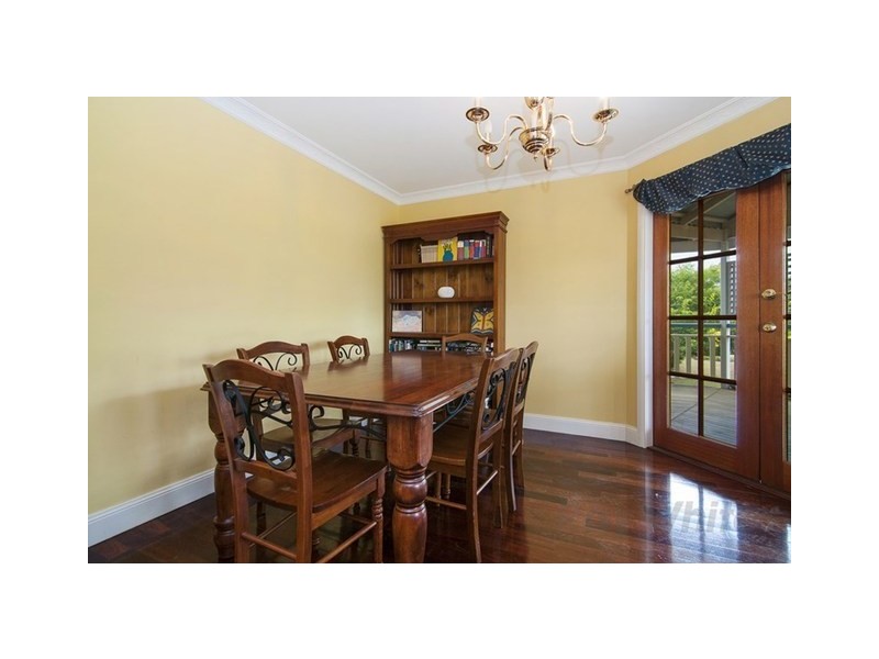 23 Greenways Esplanade, Parkinson QLD 4115