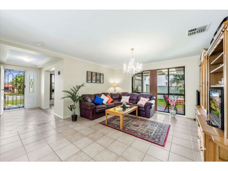 18 Colne Street, Kuraby QLD 4112