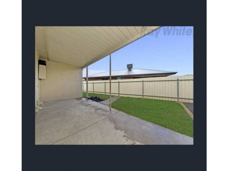 19 Florence Ave, Blair Athol SA 5084