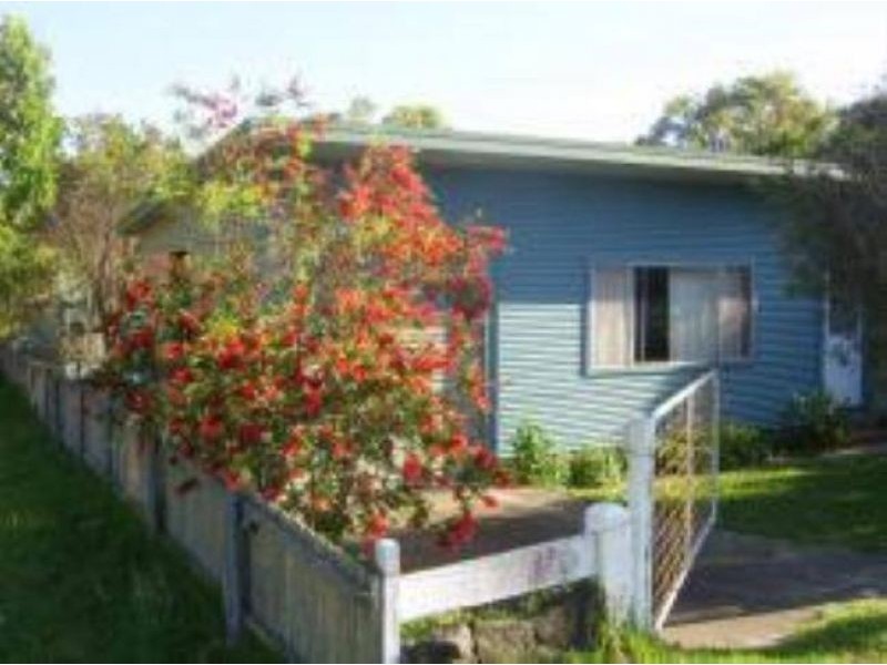 18 Merry St, Kioloa NSW 2539