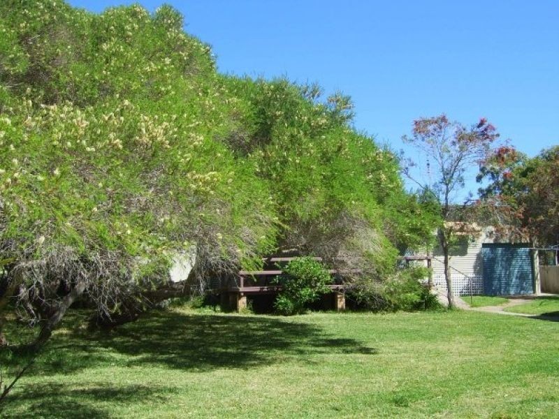 18 Merry St, Kioloa NSW 2539