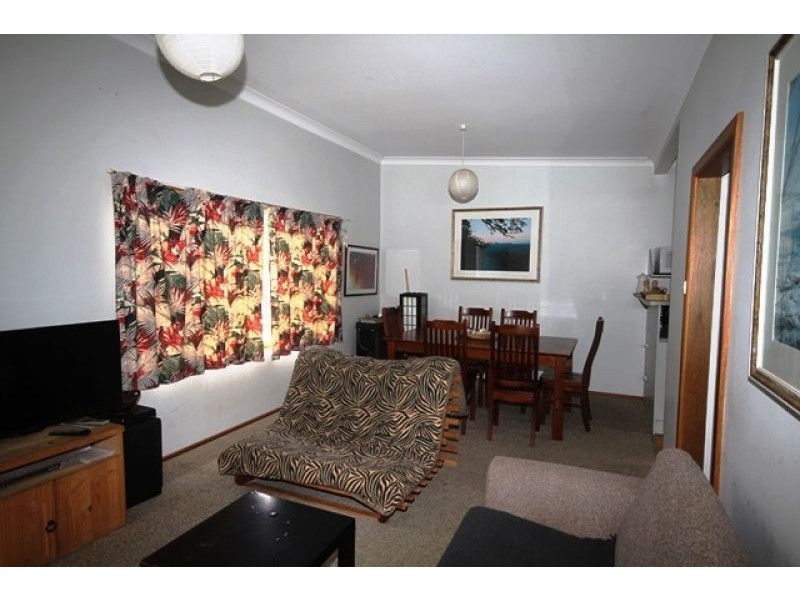 18 Merry St, Kioloa NSW 2539