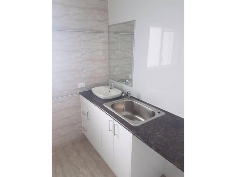 Holland Park West QLD 4121