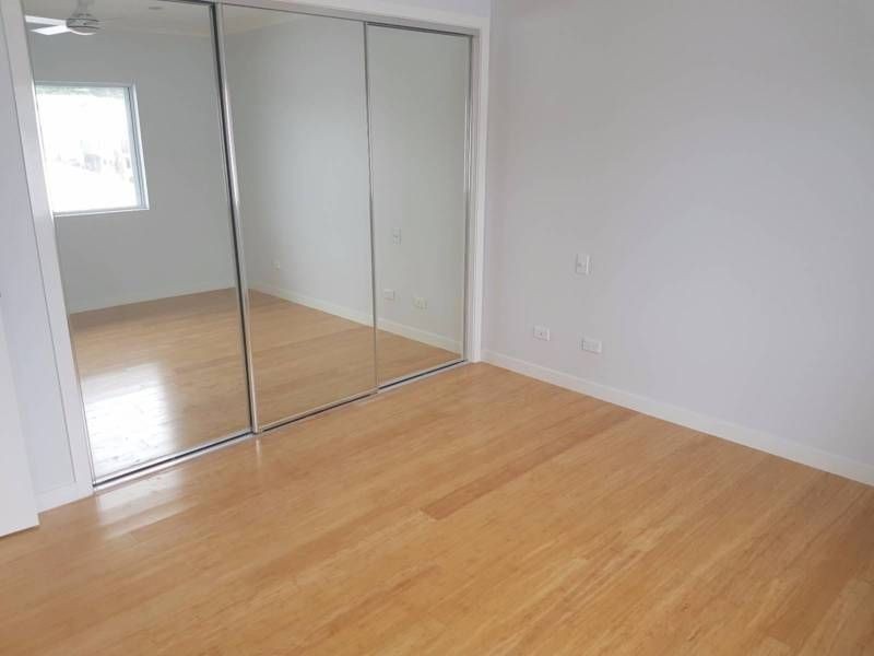 Holland Park West QLD 4121