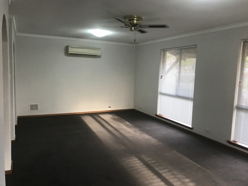 15 Camelot St, Carine WA 6020