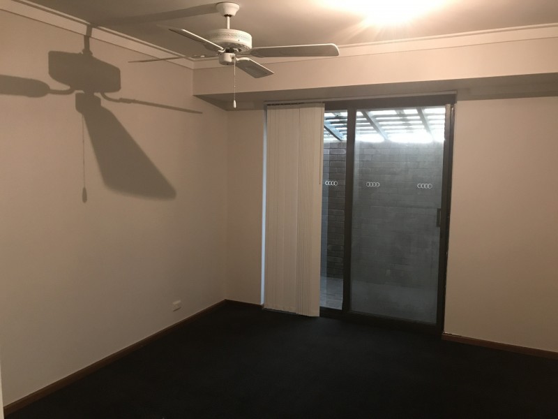 15 Camelot St, Carine WA 6020