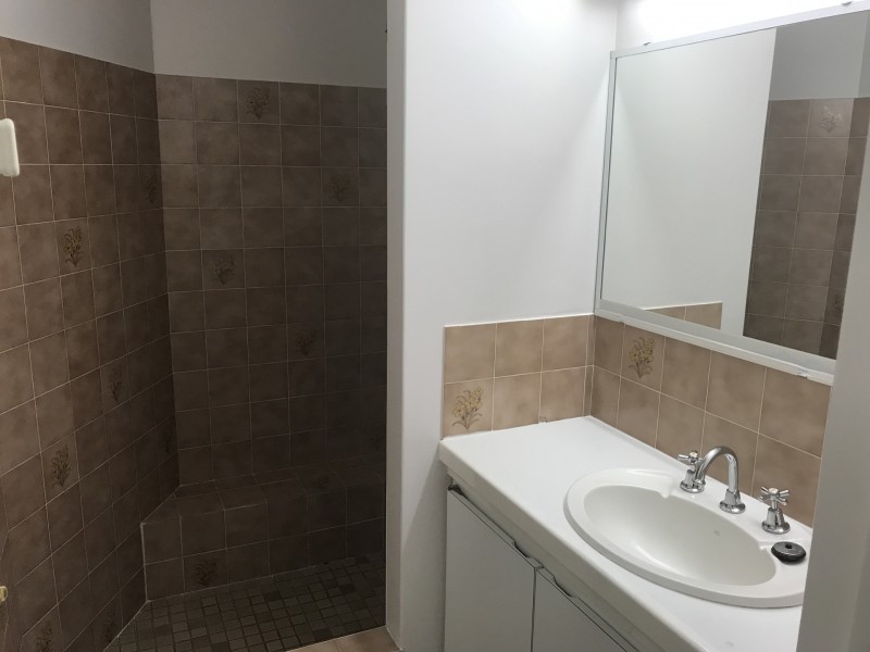 15 Camelot St, Carine WA 6020