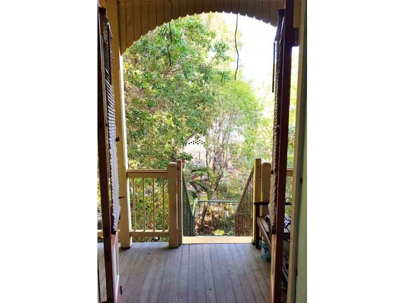 84 Macrossan street, Ravenswood QLD 4816