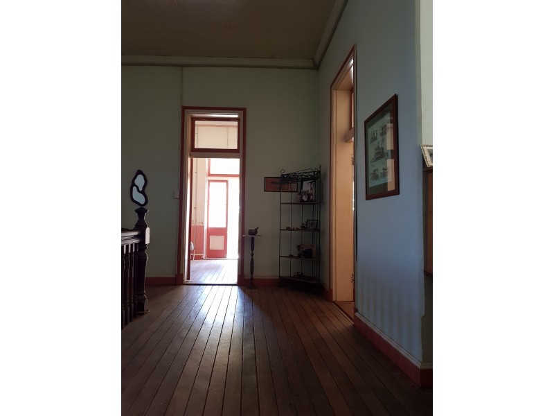 84 Macrossan street, Ravenswood QLD 4816