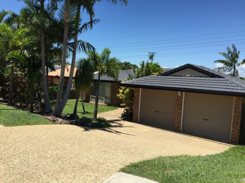 24 Hinchcliffe St, Tanah Merah QLD 4128