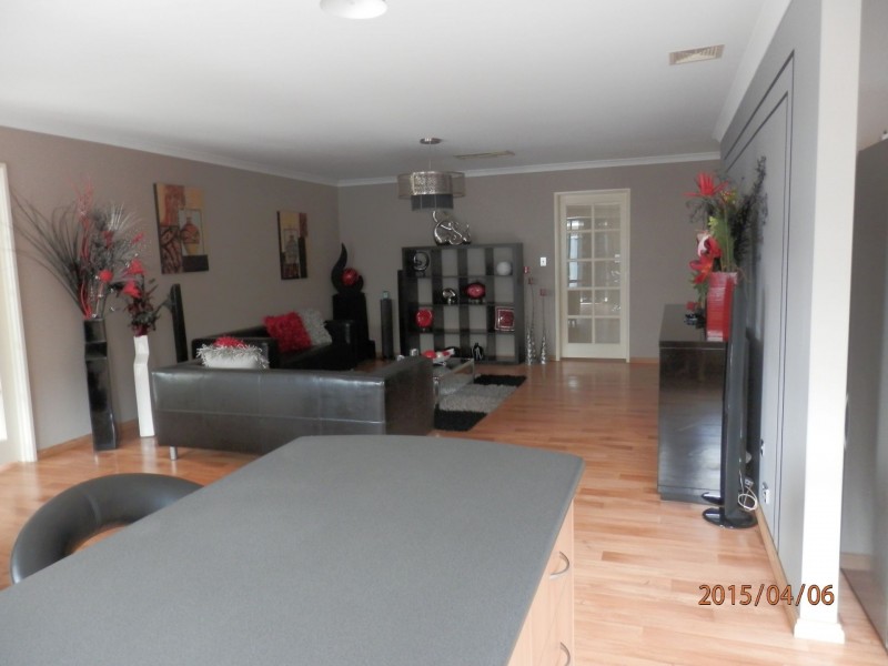 15 Granby Road, Secret Harbour WA 6173