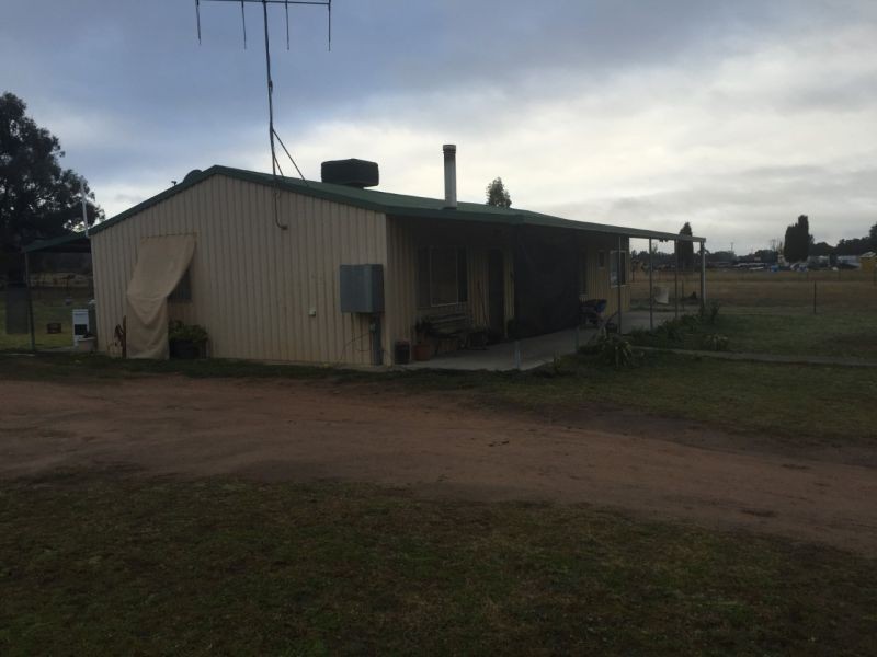 708 Yarrawong Rd, Yarrawonga NSW 2850