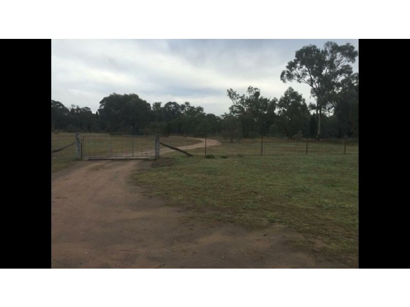 708 Yarrawong Rd, Yarrawonga NSW 2850