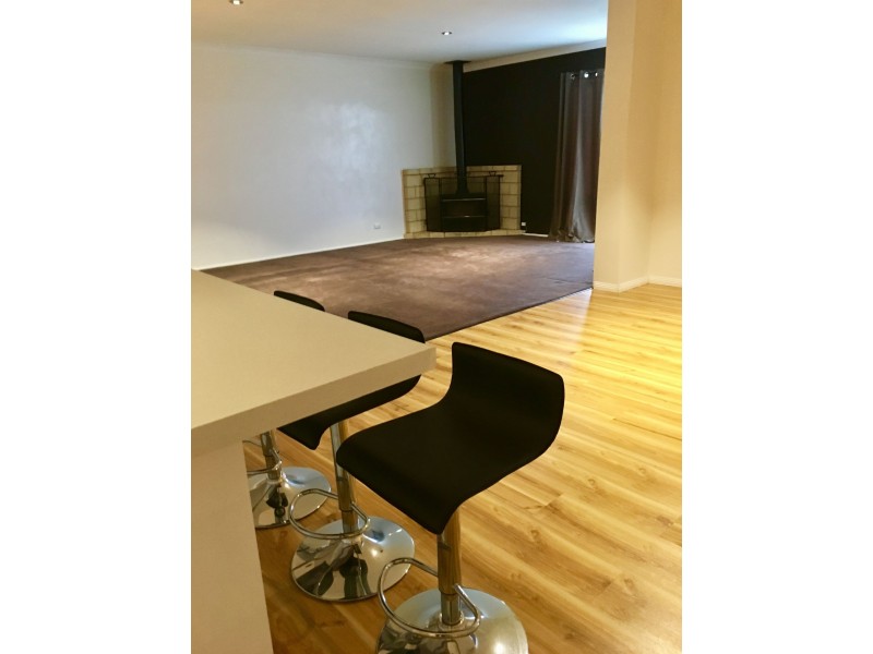 4 Darwinia Place, Pinjarra WA 6208