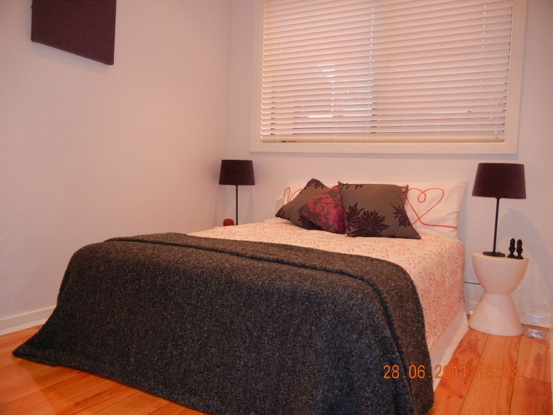 2/393 Brunswick Rd, Brunswick VIC 3056