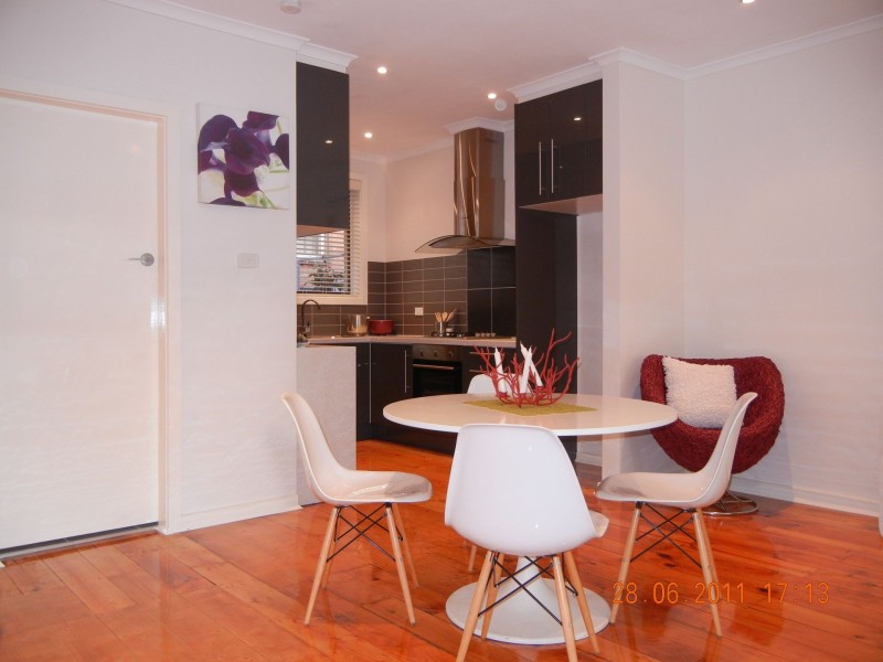 2/393 Brunswick Rd, Brunswick VIC 3056