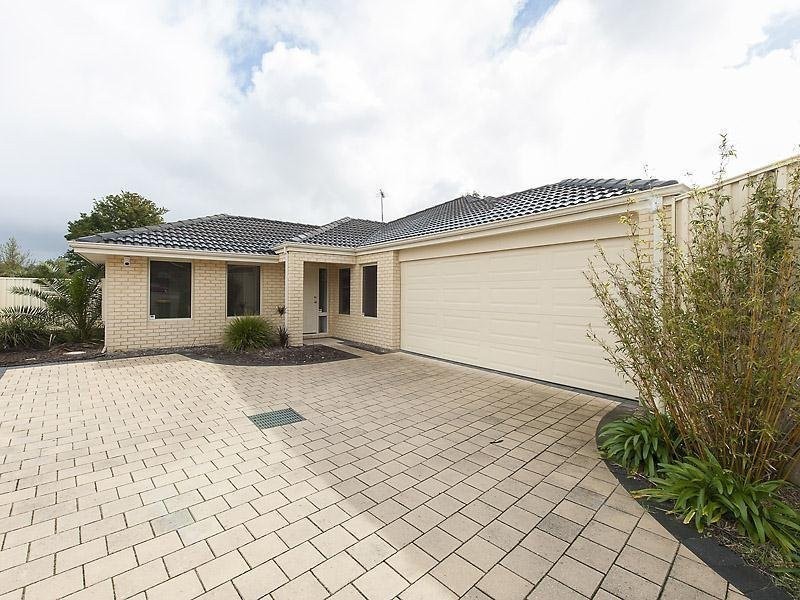 27B Kalangedy Drive, Riverton WA 6148