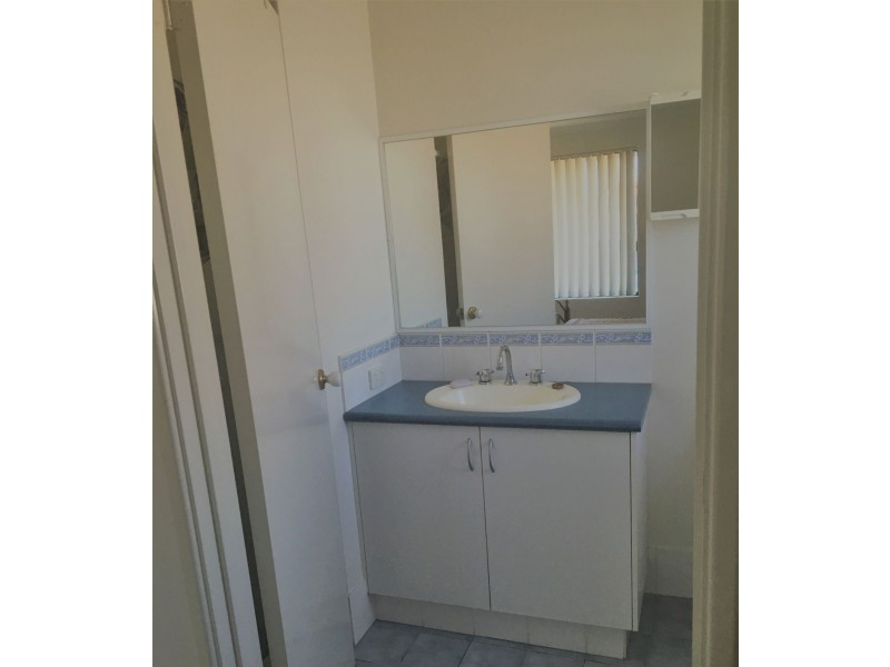 39 BOYLE AVE, Rockingham WA 6168