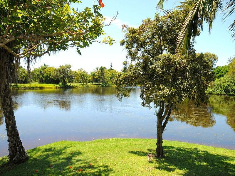 32/1 Shell St, Urangan QLD 4655