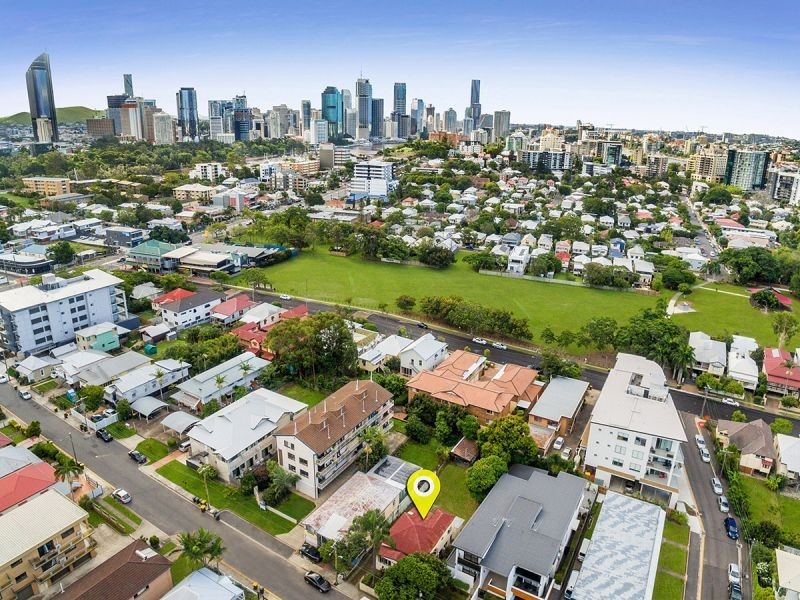 72 Bromley Street, Kangaroo Point QLD 4169