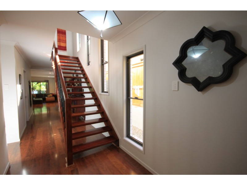 85 Oleander Drive, Ashgrove QLD 4060