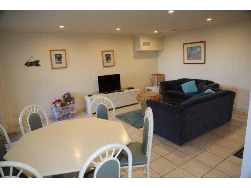 56 Robertson Road, North Curl Curl NSW 2099