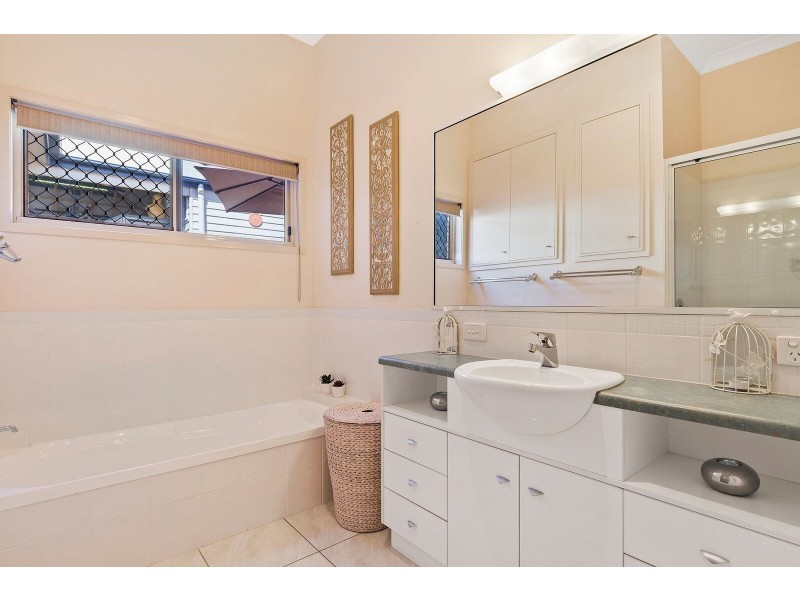 19 Berkelman Street, Frenchville QLD 4701