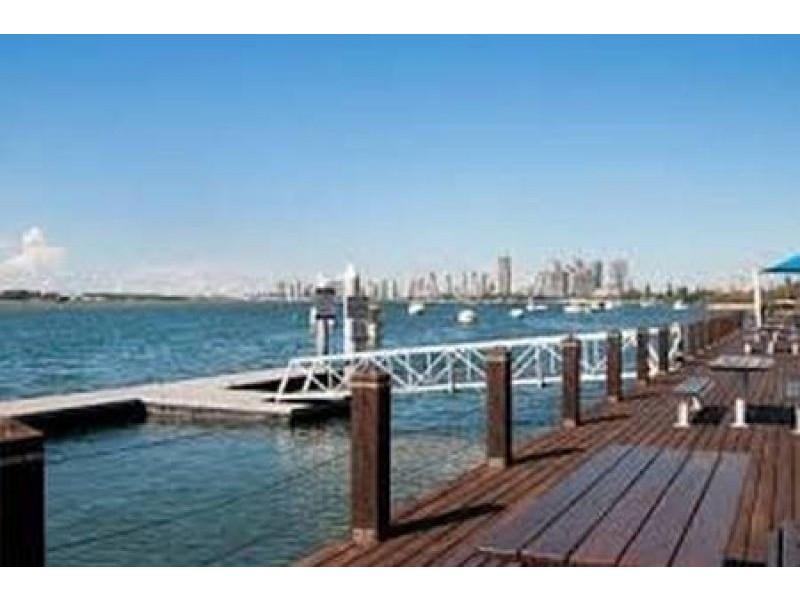 139 Muir St, Labrador QLD 4215