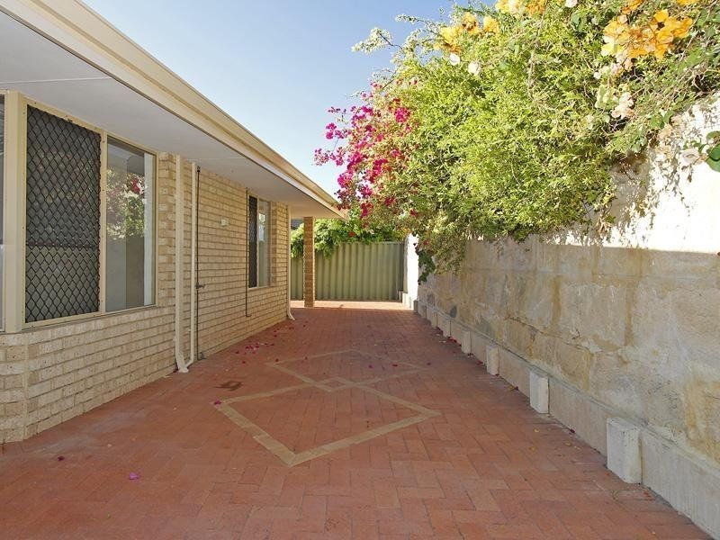 8b Mast Place, Ocean Reef WA 6027